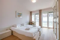 Huswell - Stunning Views & Prime Location
