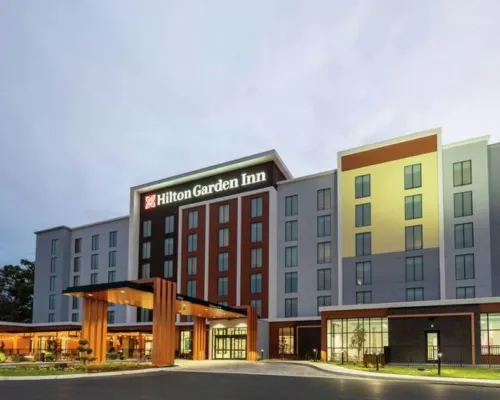 Hilton Garden Inn Austin Central Hotels near Congregation Beth Israel