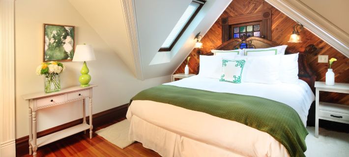 The Grape Leaf Inn Hotels in Sonoma County