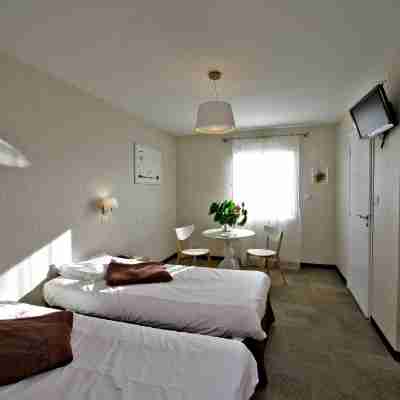 Logis Hôtel l'Auberge de Moricq Rooms