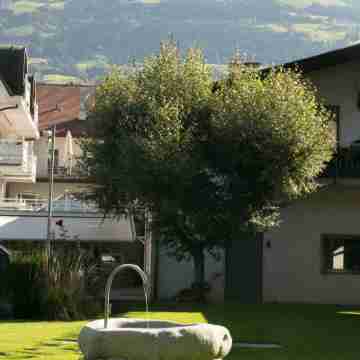 Hotel Goldenes Roessl-Adults Only Hotel Exterior