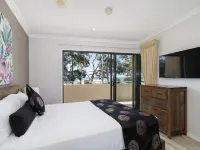 Eden by the Bay Hotels in Scarness