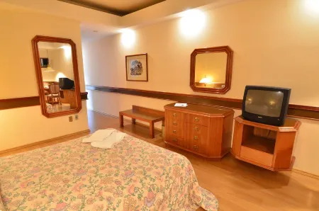 Hotel Gran Corona