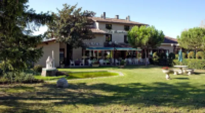 ホテル ラ ボンバルディア