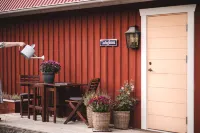 Smålandstorpets Lanthotell Hotels in Hok