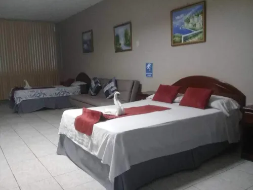 Hostal Los Mantas Hotels in Santa Marianita