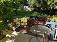 American River Inn
