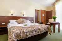 Hotel Zielony Hotels in Kornik