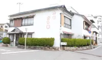 민슈쿠 가쓰야 시라하마 해수욕장 주변 호텔