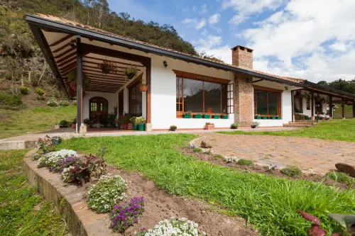 Villa del Moján Hotels in Bobadilla