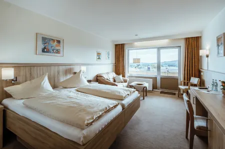 Landgasthaus Pfahl Отели в г. Неттерсхайм