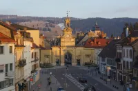 Hôtel Saint-Pierre Hotels in La Cluse-et-Mijoux
