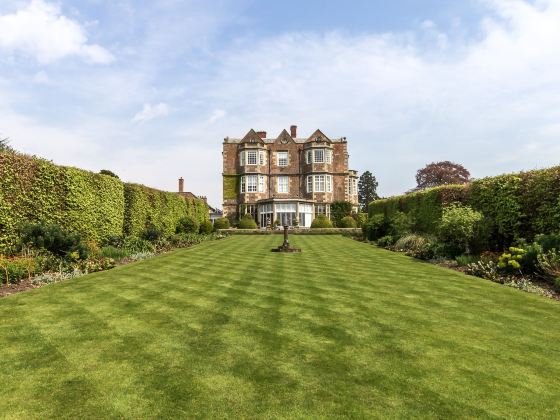Goldsborough Hall