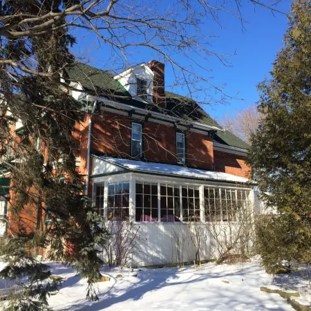 Seaway Manor B&B