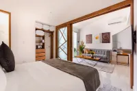 C A L Suites Hôtels à : 