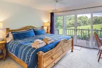 Banner Elk Mountain-View Condo: 3 Mi to Skiing!