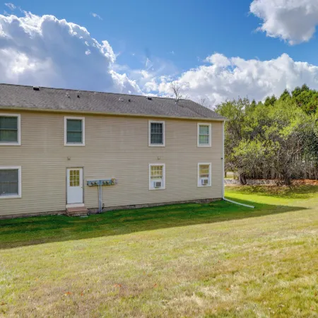 Peaceful Catskills Condo w/ Deck + Mountain View!
