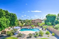 Walk to Surprise Stadium: Villa w/ Covered Patio! - parking