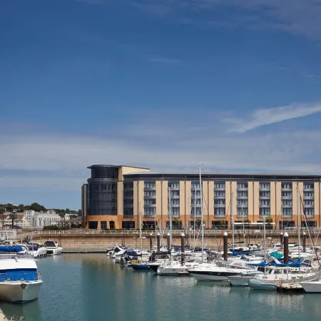 Radisson Blu Waterfront Hotel, Jersey