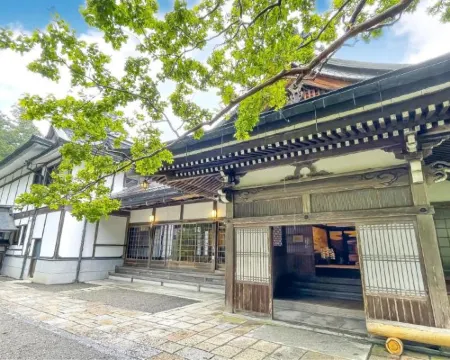 高野山 宿坊 光明院 -Koyasan Shukubo Komyoin- 高野町のホテル