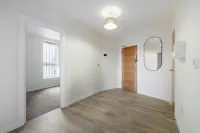 RWJ WS10 Woden House 101