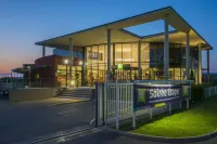 Ibis Styles Pertuis Portes du Luberon Hotels in Pertuis