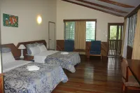 Tawali Leisure & Dive Resort Hotel a Hewiia