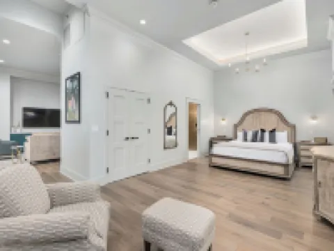The Flying Fifty Hotel Hotels in Cullman