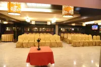 Quality Inn Bez Krishnaa Hotels in Дондапарти
