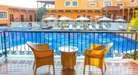 Hotel & Hacienda la Caravedo - Pools