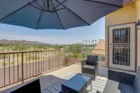 Heated Pool & Lake Views: Goodyear Getaway - Balcony