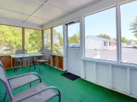 Carriage House Motel Cottages & Suites Hotels in Wells