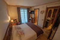 Hotel Edelweiss Hotels in Camprodon