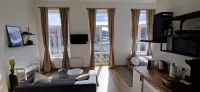 Charleroi Cozy Home Hotels in Charleroi