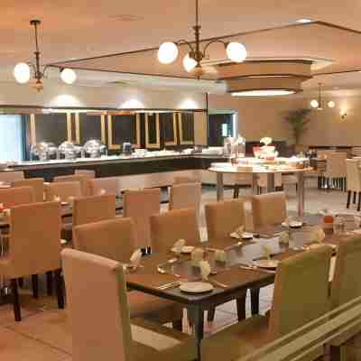 Oudtshoorn Inn Hotel Dining/Meeting Rooms