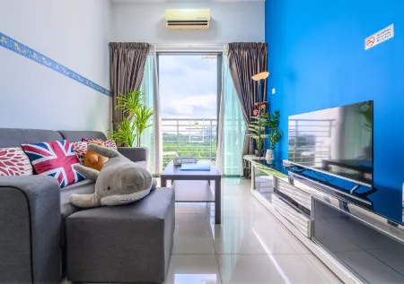 Dpulze Cozy Home, 4 Min to Mmu, 5Pax, Wi-Fi Отели в г. Сайберджая