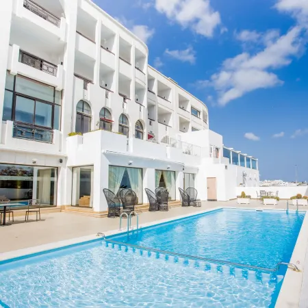 Fredj Hotel