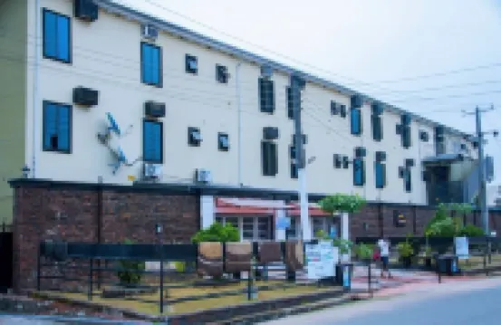 Zoey International Hotels Ltd Отели в г. 