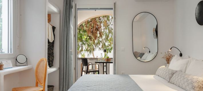 Sea View Apartments & Studios Hotels in Naxos