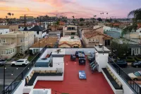 Belmont Shore Retreat Rooftop Lounge, Putting Green & Near 2nd Street Beaches