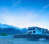 Starlit Hotel, Skardu Các khách sạn ở Skardu