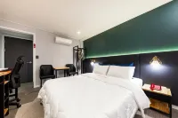Daejeon Yongjeon Hotel Seattle