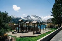 June Lake Home with a view - 2bd / 2ba + loft