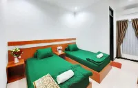 Safira Guesthouse Syariah Hotels in Pembataan