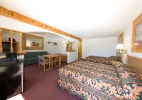North Country Inn & Suites