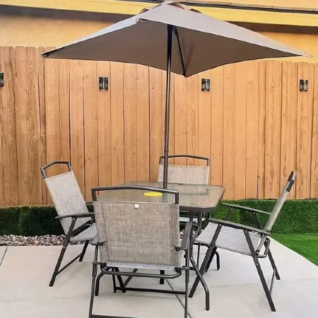 New Charming 2-bedroom Casita in nice El Centro with WiFi, AC