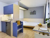 Aparthotel Adagio Access Rennes Centre - Kitchens