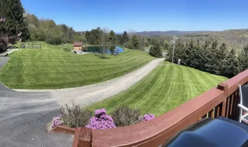 *Newly renovated* guesthouse with beautiful views