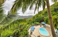 Breathtaking Panoramic Views of the British Virgin Islands from hot tub & pool!