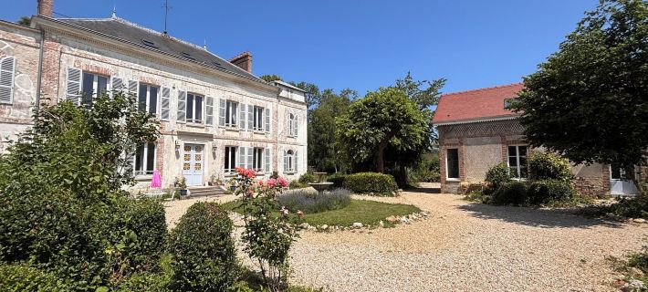 Yxie - Manoir des Arts Hotéis em Yonne